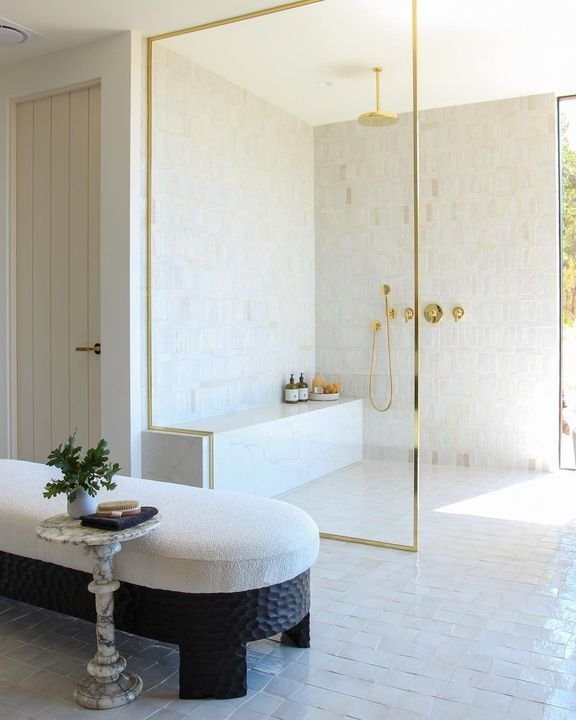 25 WalkIn Shower Ideas to Design Your Oasis Kallista